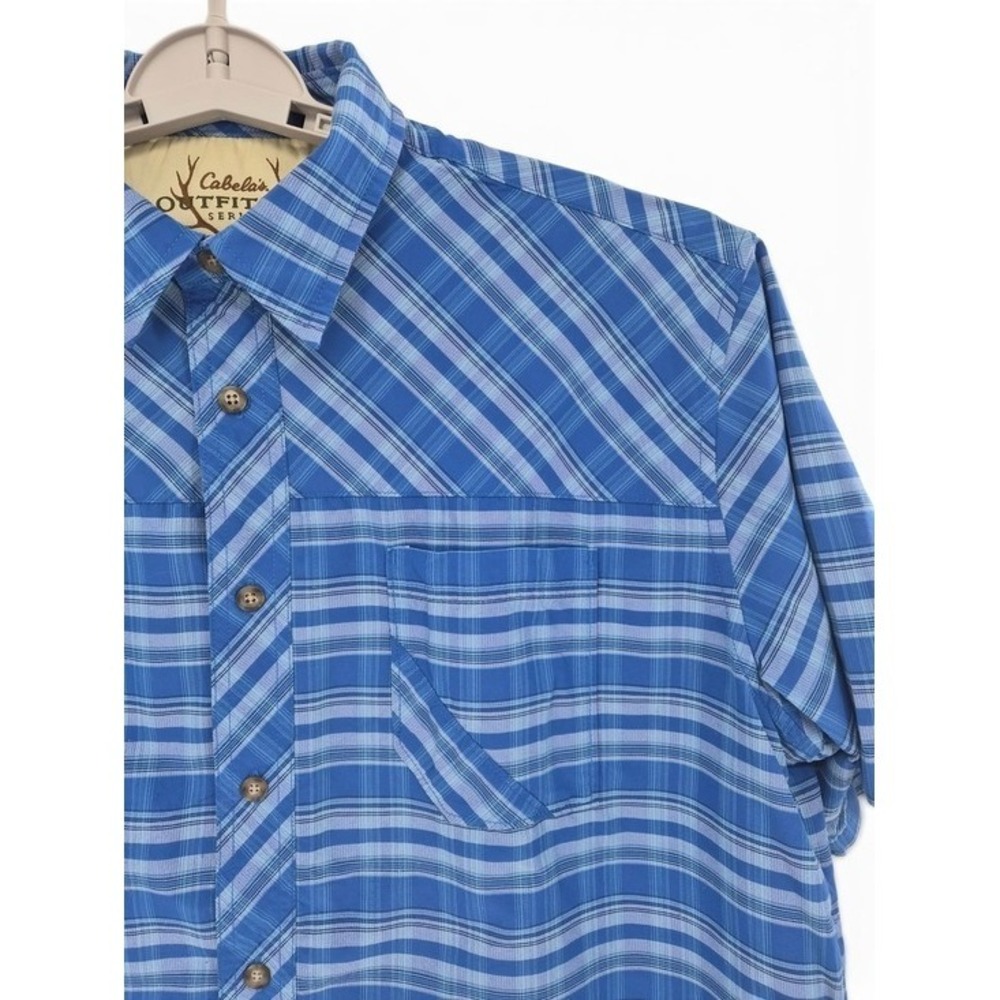 Cabela's Men's‎ Blue Plaid Short Sleeve Shirt L Nylon Outdoor Hiking Fishing Dad
